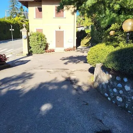 Lägenhet Residenza Nel Con Piscina Vista Monti E *