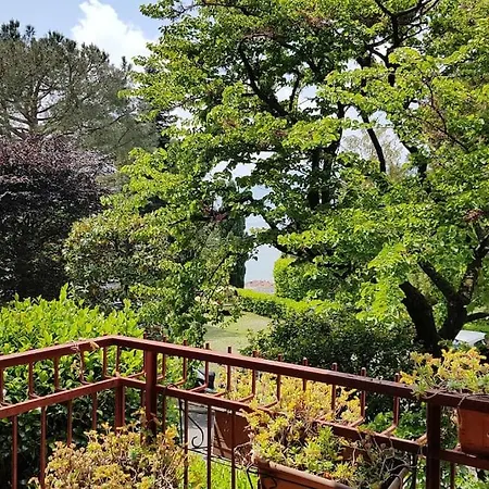 Residenza Nel Con Piscina Vista Monti E Lägenhet