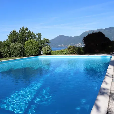 Residenza Nel Con Piscina Vista Monti E Луино