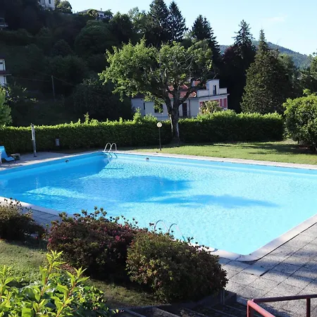 Апартаменты Residenza Nel Con Piscina Vista Monti E Луино