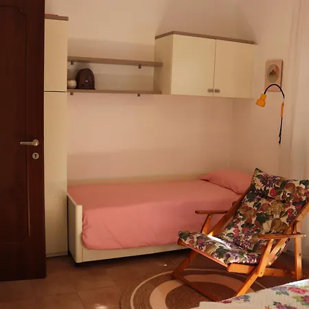 Residenza Nel Con Piscina Vista Monti E Апартаменты
