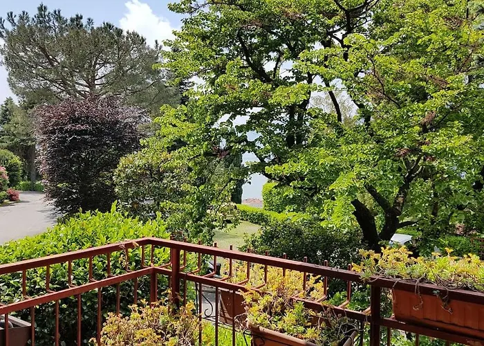 Residenza Nel Con Piscina Vista Monti E Lägenhet