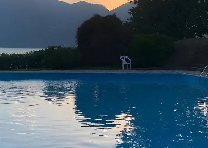 Residenza Nel Con Piscina Vista Monti E * Luino