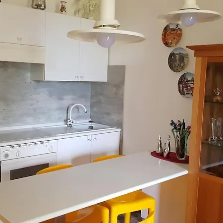 Residenza Nel Con Piscina Vista Monti E Appartement Luino