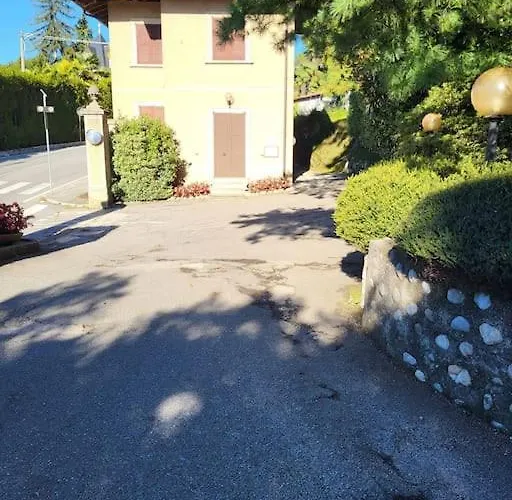 公寓 Residenza Nel Con Piscina Vista Monti E *