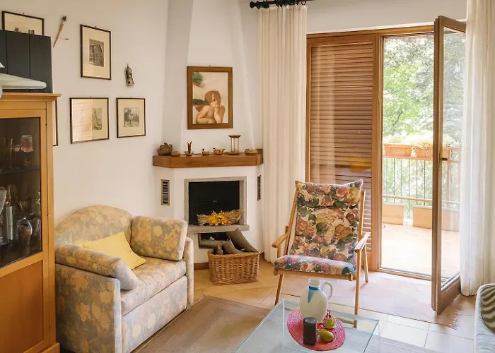 Residenza Nel Con Piscina Vista Monti E 公寓 勒威诺