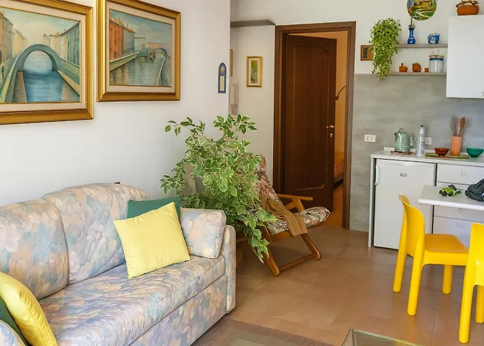 Residenza Nel Con Piscina Vista Monti E 公寓 *